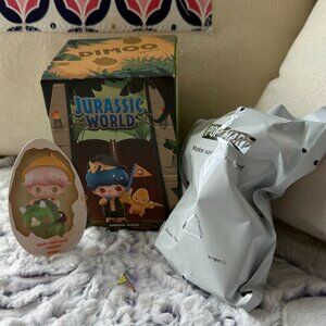 DIMOO Jurassic World Series - Baby Dinosaur Knight